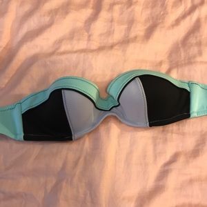 Victoria’s Secret bathing suit top